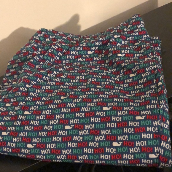 Vineyard Vines Men’s Christmas Pajama Pants - Picture 3 of 3